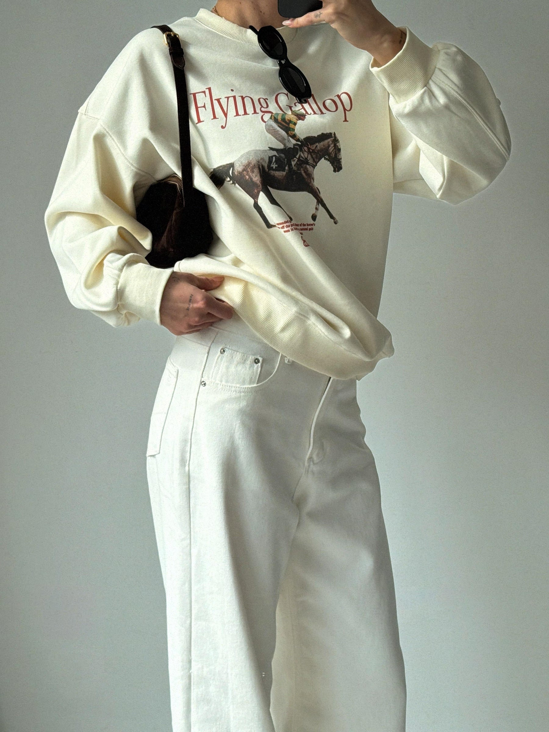 סוויטשירט נוני שמנת