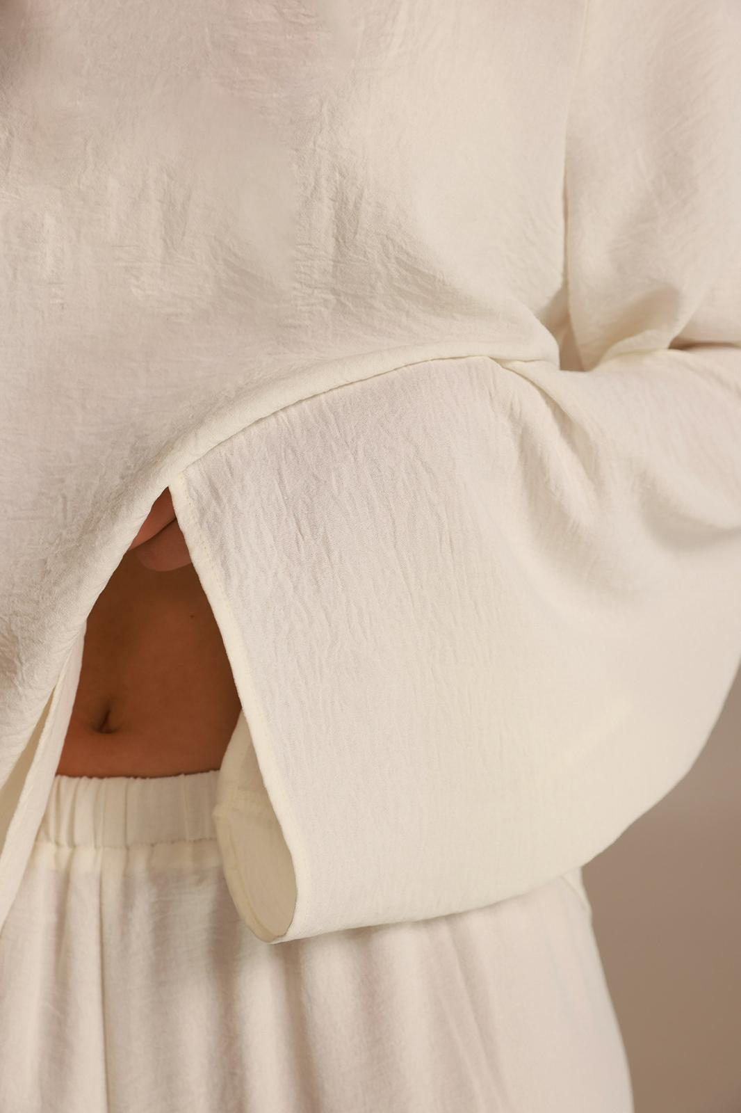 חליפת ג'ולין שמנת