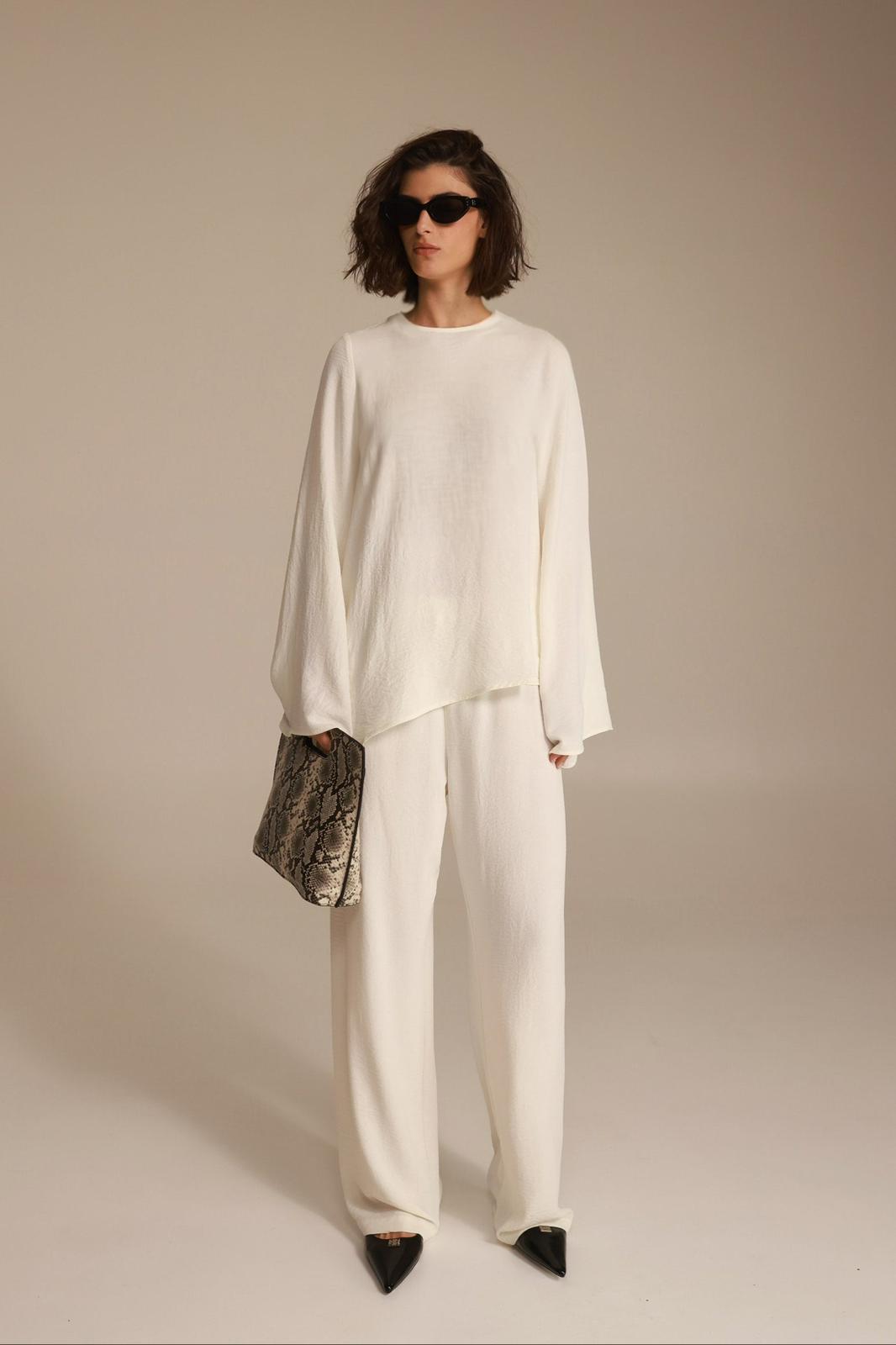 חליפת ג'ולין שמנת