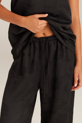 מכנסי האני שחורים